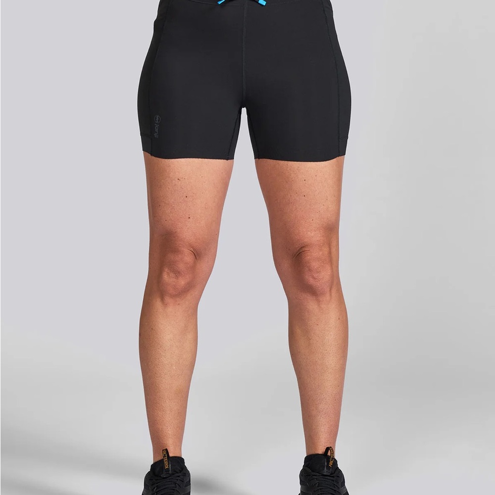 Janji Black 4in trail shorts